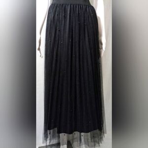 Taba Pearl Tulle Midi Length Skirt